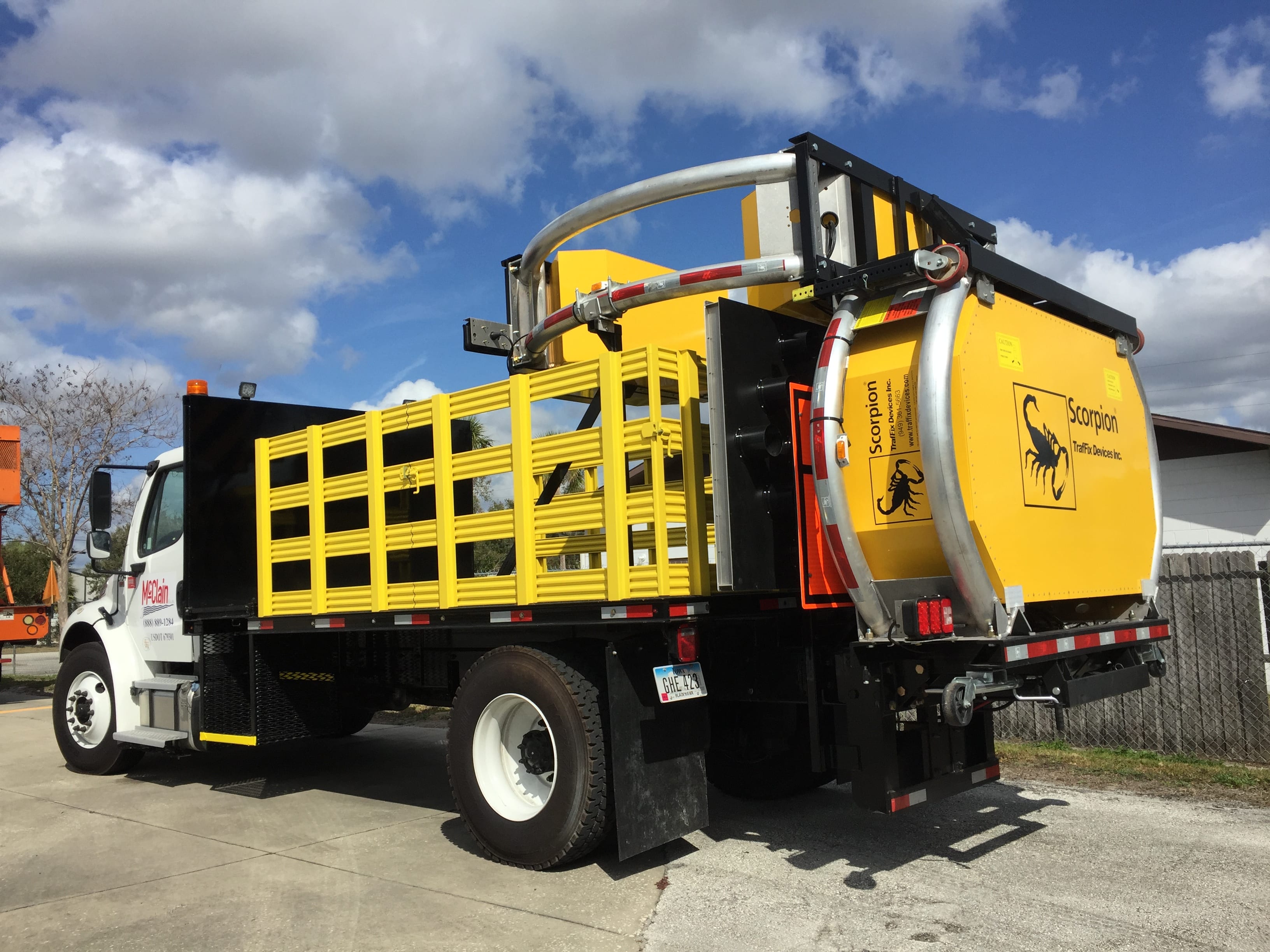 60' HiRail Bucket Truck Underbridge and Aerial Access Equipment