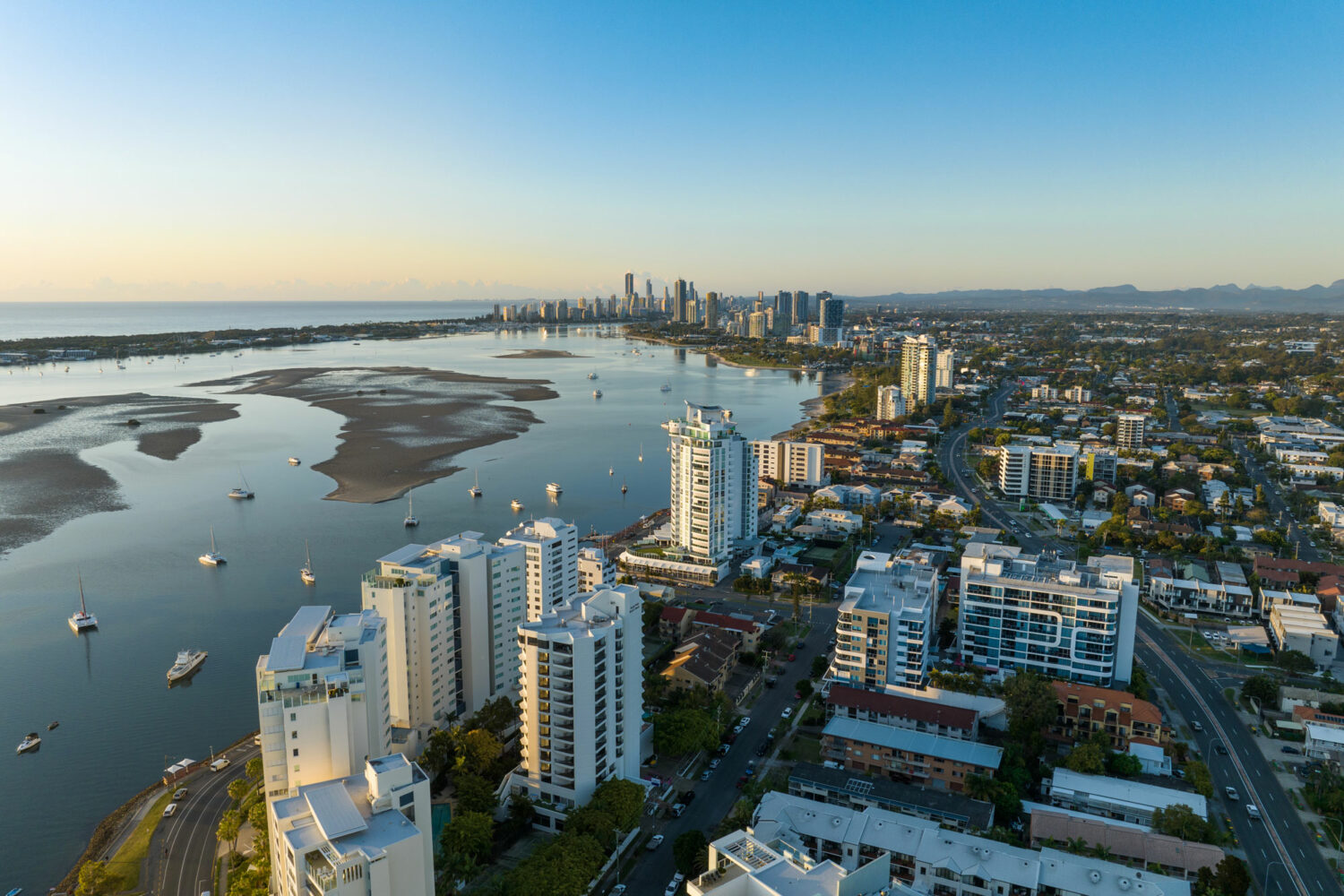 2 & 3 Bed Labrador Apartments For Sale PARK SHORE Gold Coast