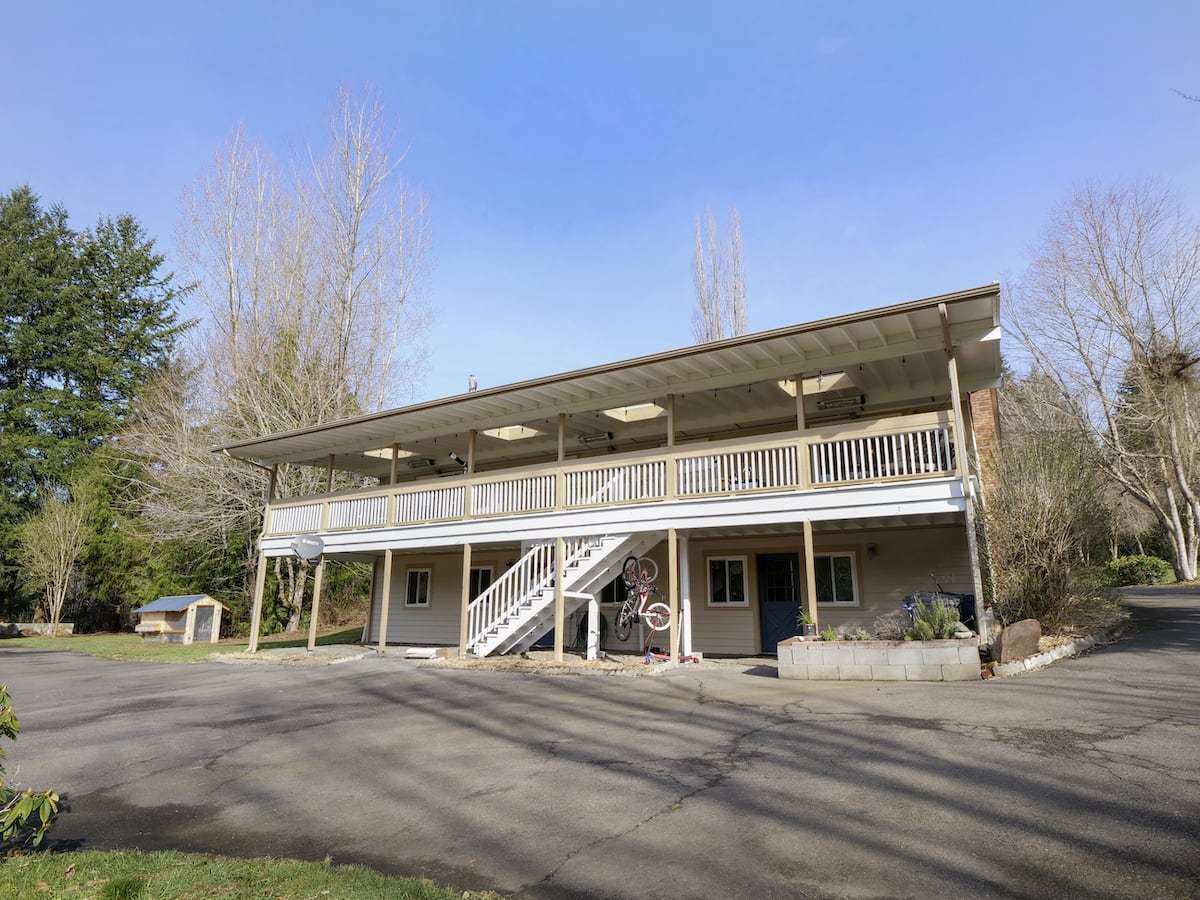 Homes for Sale in Snohomish, WA 20502 Dubuque Rd Snohomish