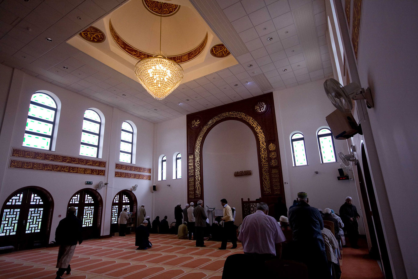 Services Palmers Green Mosque MCEC