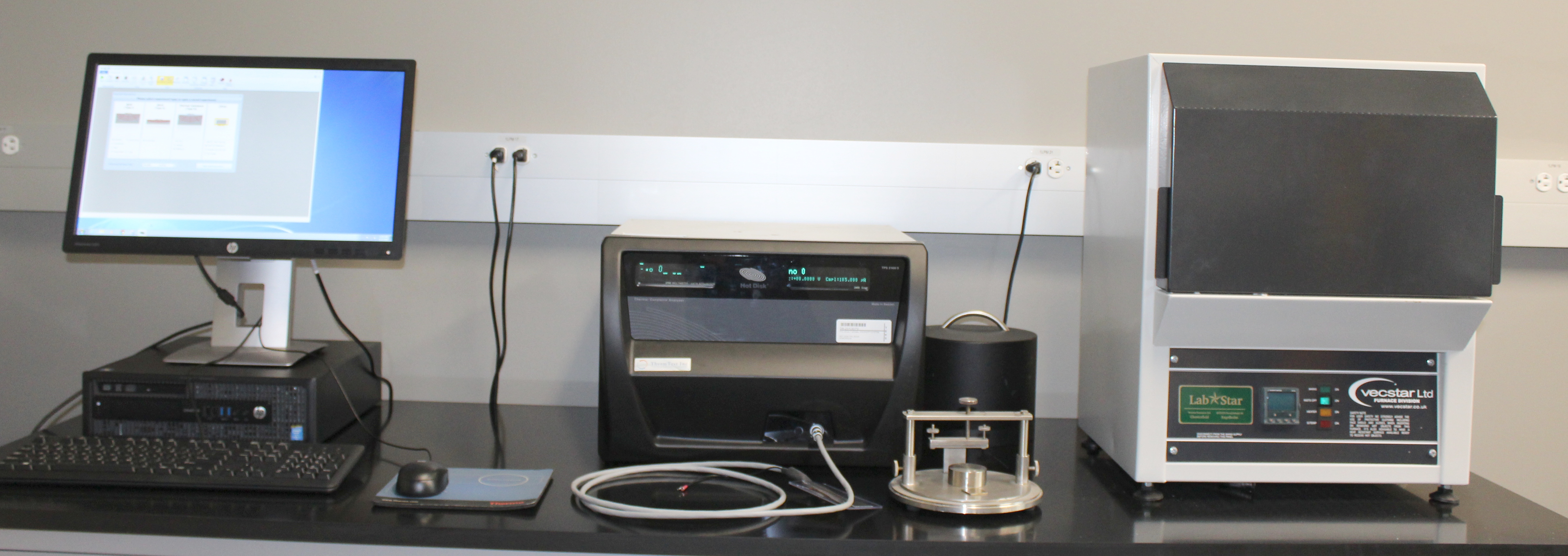 Hot Disc Thermal Conductivity Analyzer