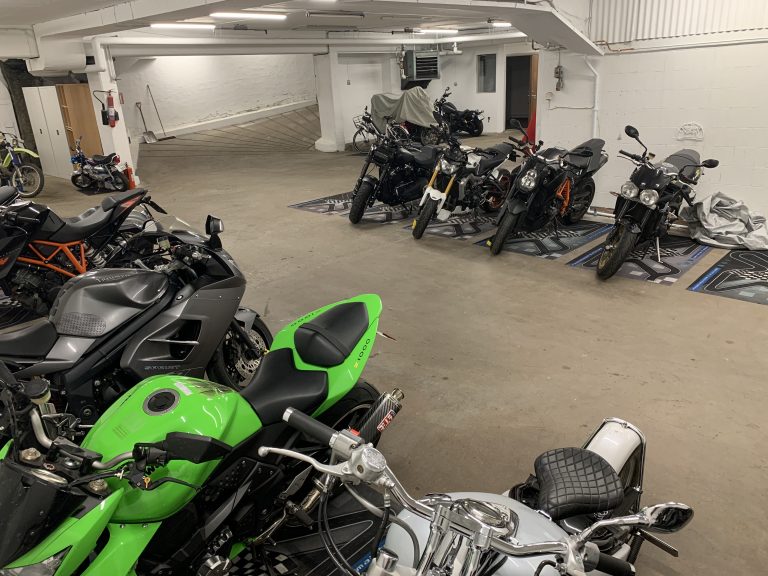 Fullt igen! MCgarage