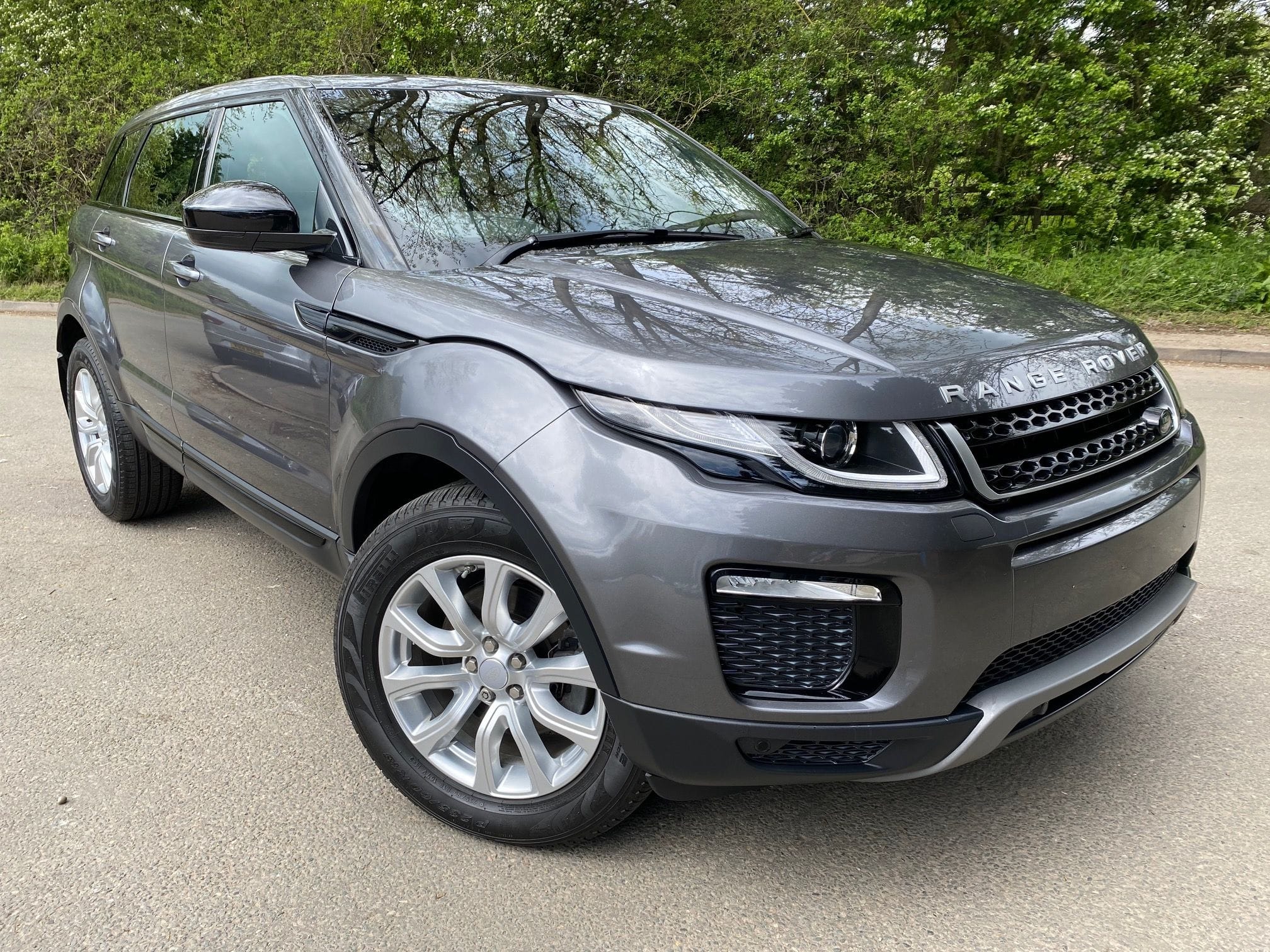 Range Rover Evoque 2.0 TD4 SE Tech McGurk Performance Cars