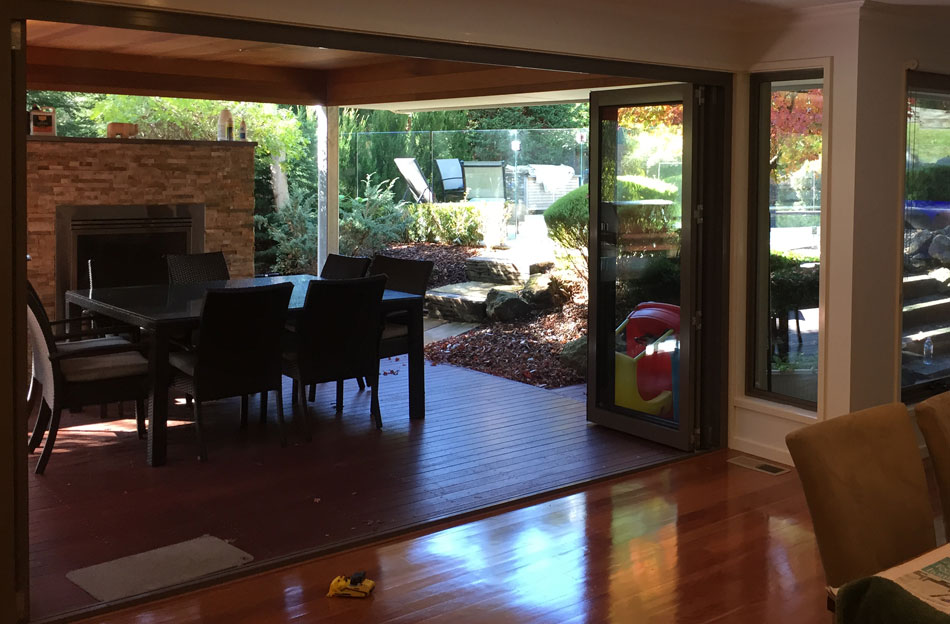 Commercial Bifold Doors Eastern Suburbs & Mornington Peninsula