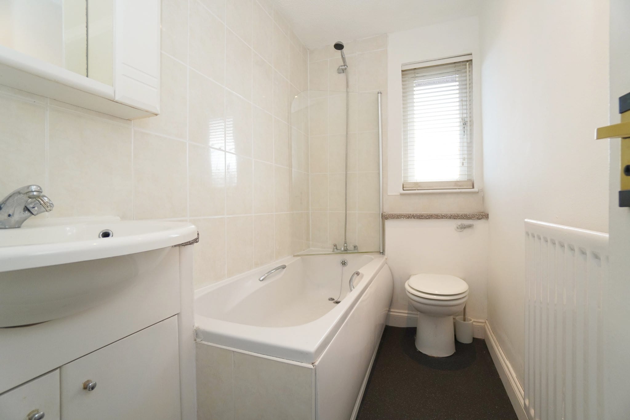 16 Burnside Crescent, Hardgate McHugh Estate Agents