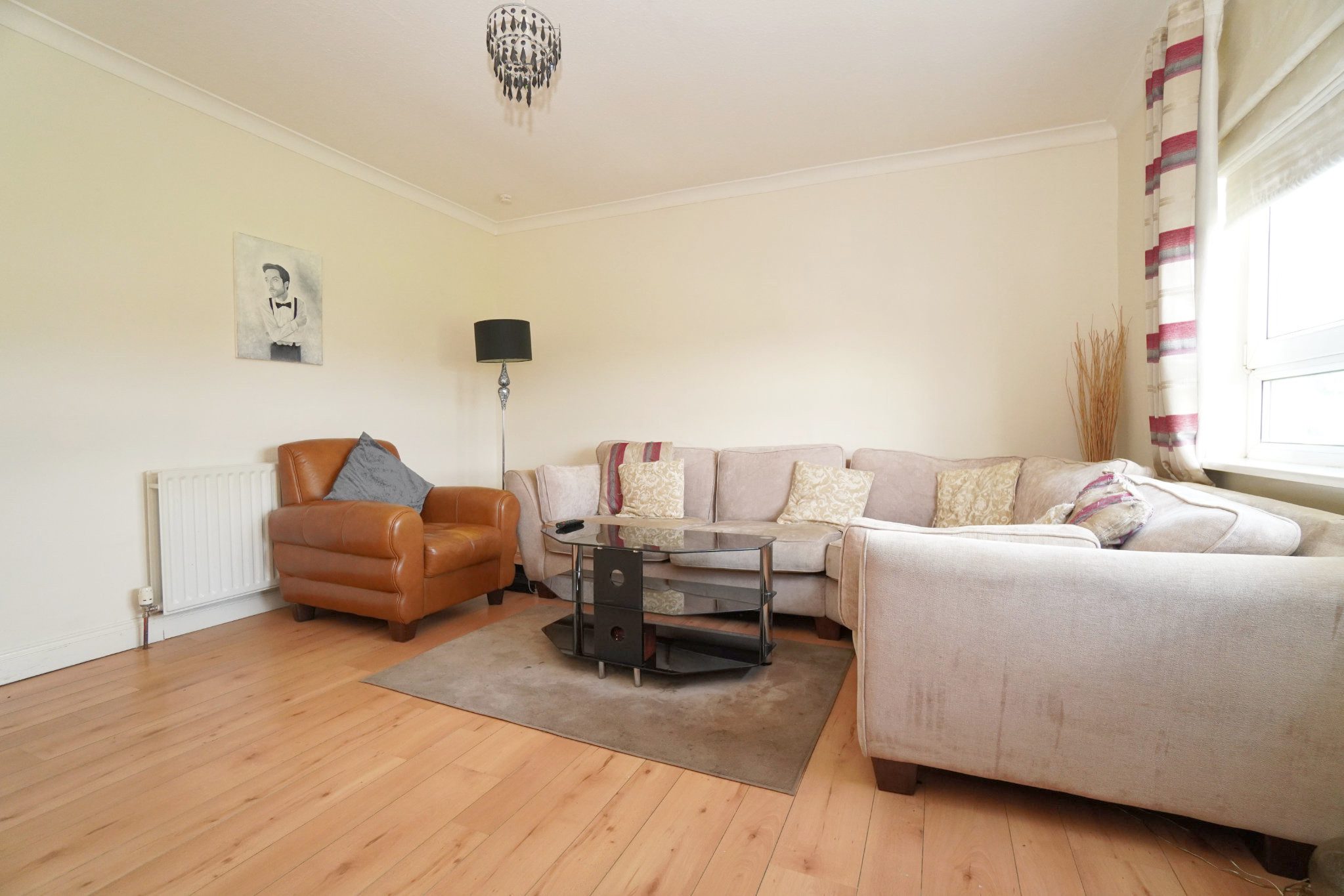 Flat 1/2, 17 Onslow Road Clydebank G81 2PN McHugh Estate Agents