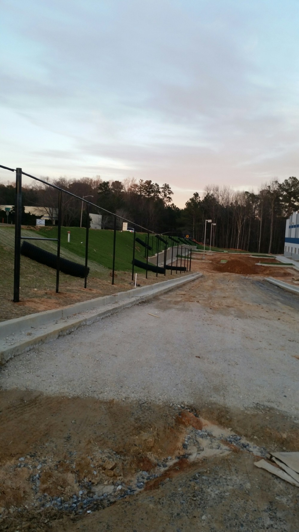 Performance Trucking 8' Black Vinyl Chain Link McIntyre Fencing