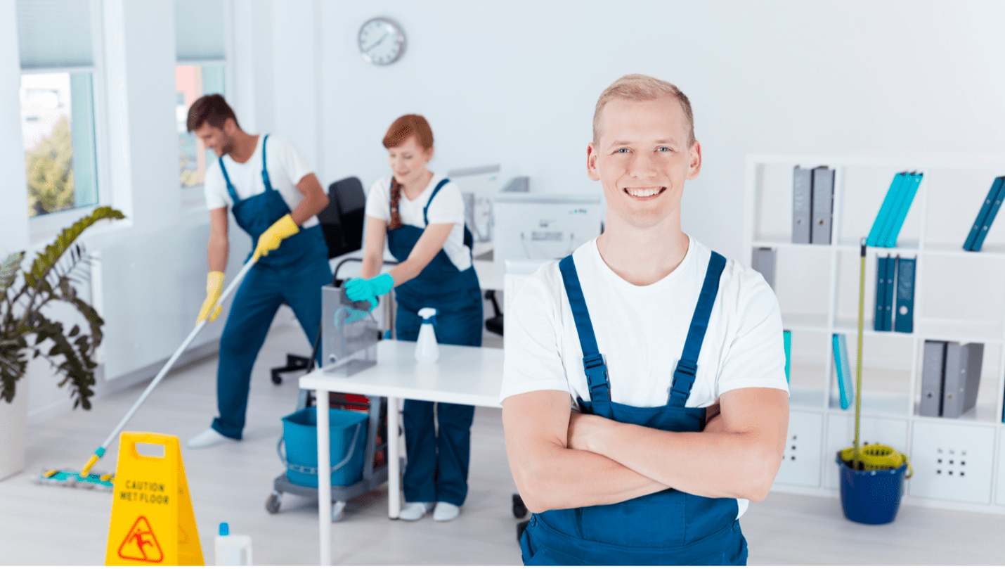 Top Reasons to Hire a Commercial Cleaner for My Retail Business MC