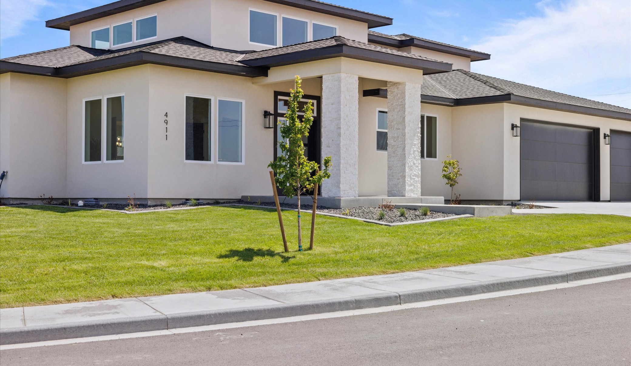 Kennewick Luxury Custom Home Olson Road McKey Construction