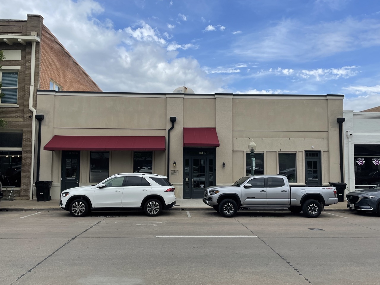 Custom Maker McKinney Craftsman