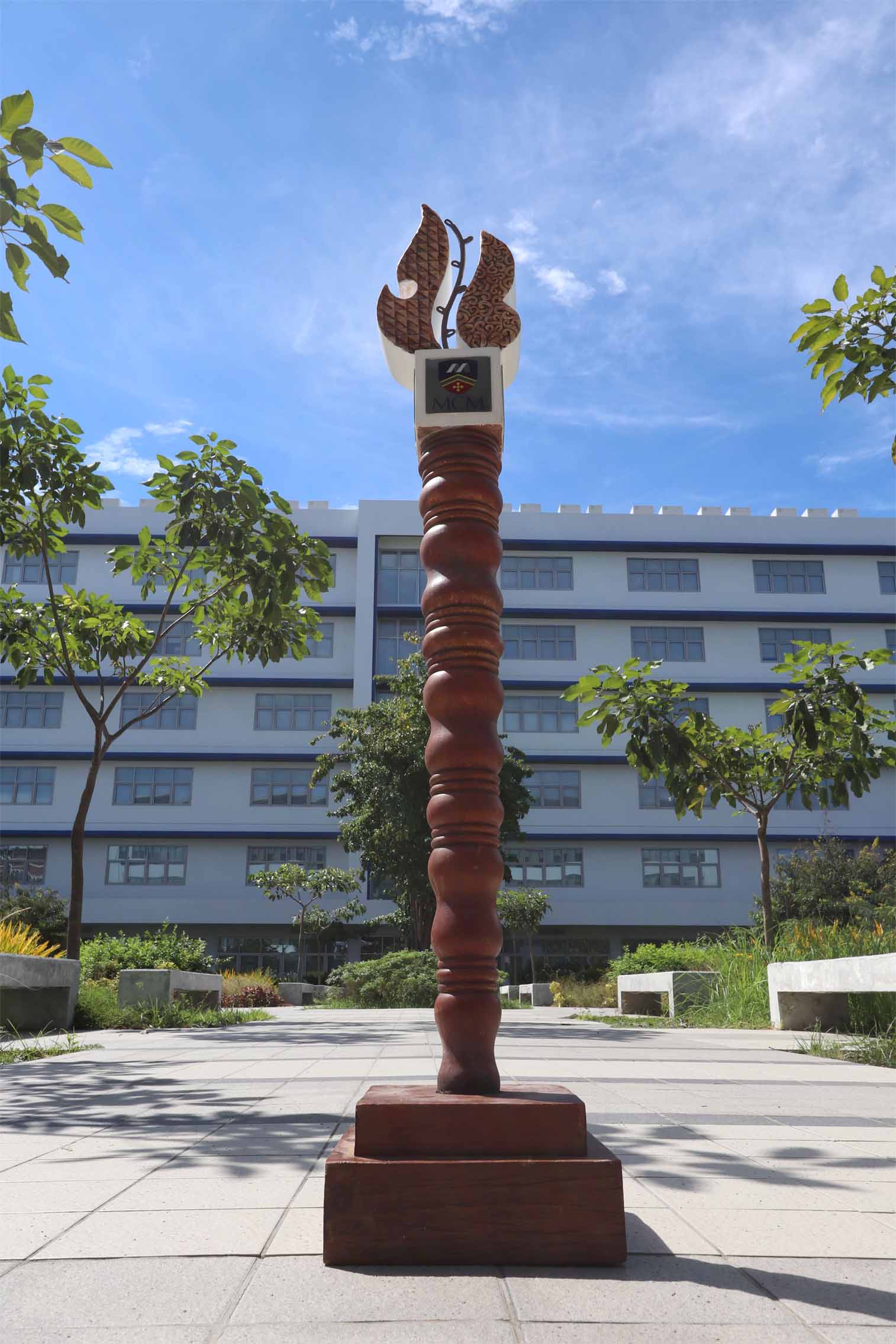MapúaMCM Mace Emblematic Sculpture Art by Kublai Millan Mapúa