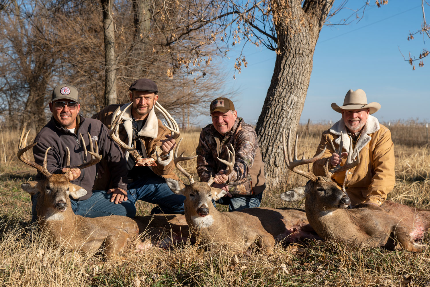 Book A Hunt McMillan Outfitting