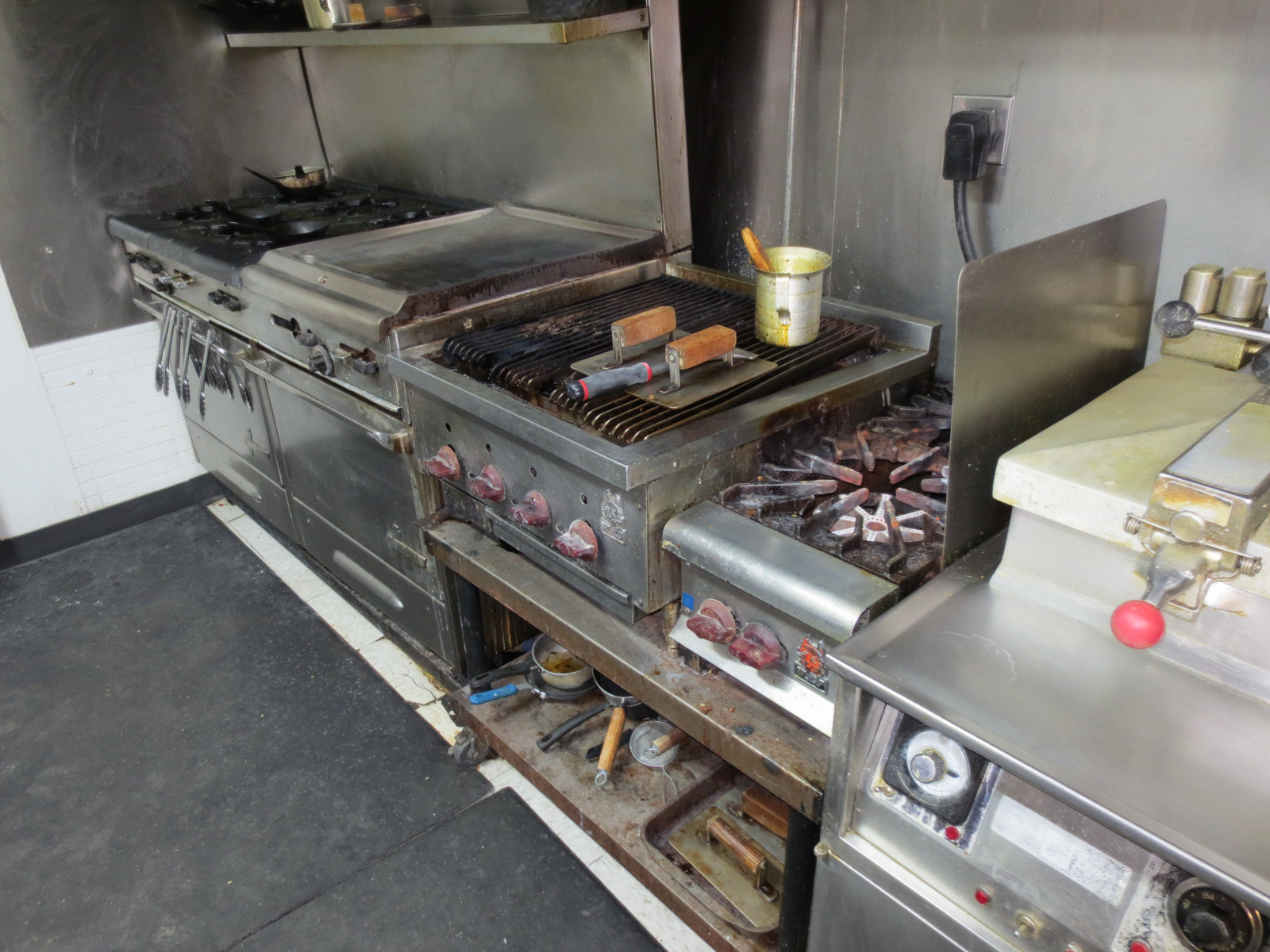 Online Only Real Estate Auction, Moran’s Restaurant, Winger MN, Bidding