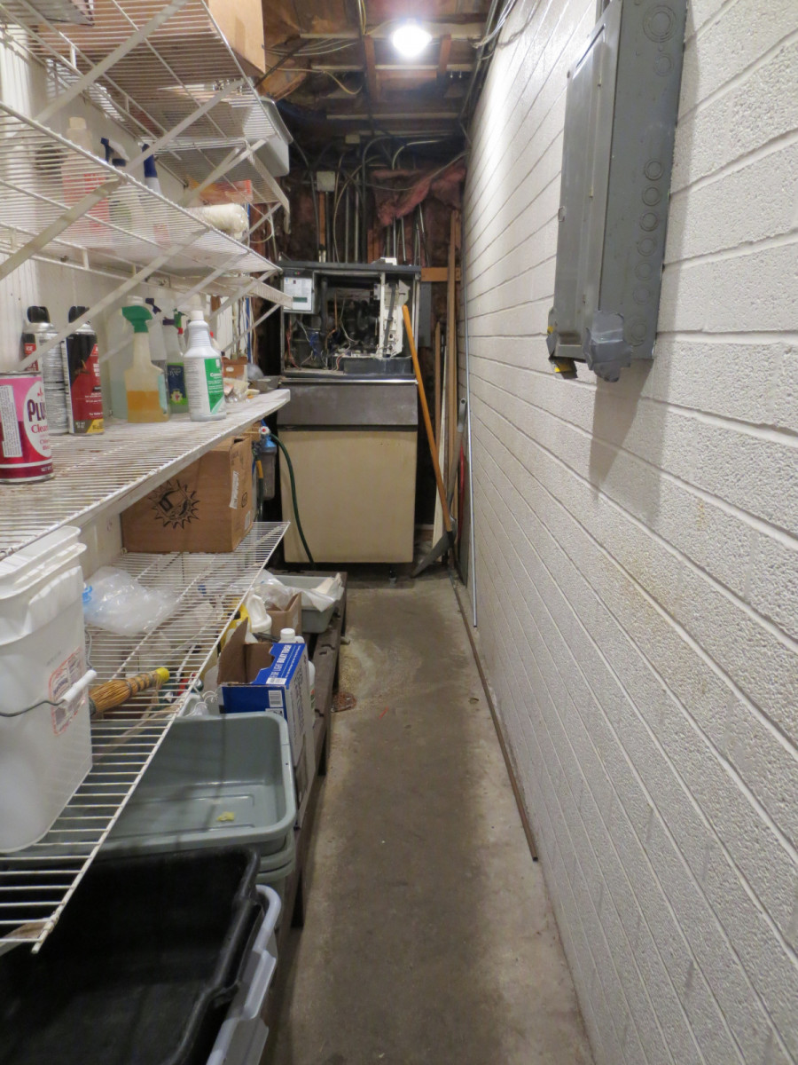 Online Only Real Estate Auction, Moran’s Restaurant, Winger MN, Bidding