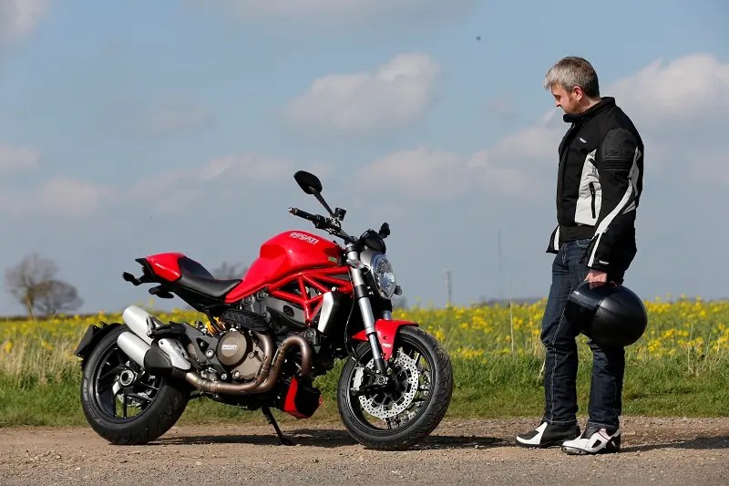 Long Term Test Ducati Monster 1200 Mcn