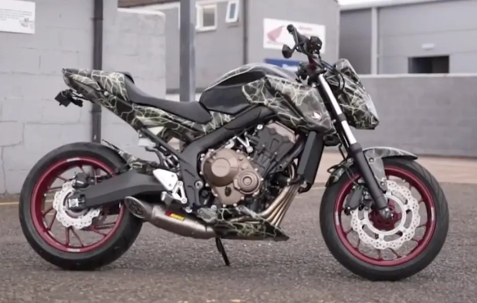 Glowinthedark Honda CB650F wins custom comp MCN