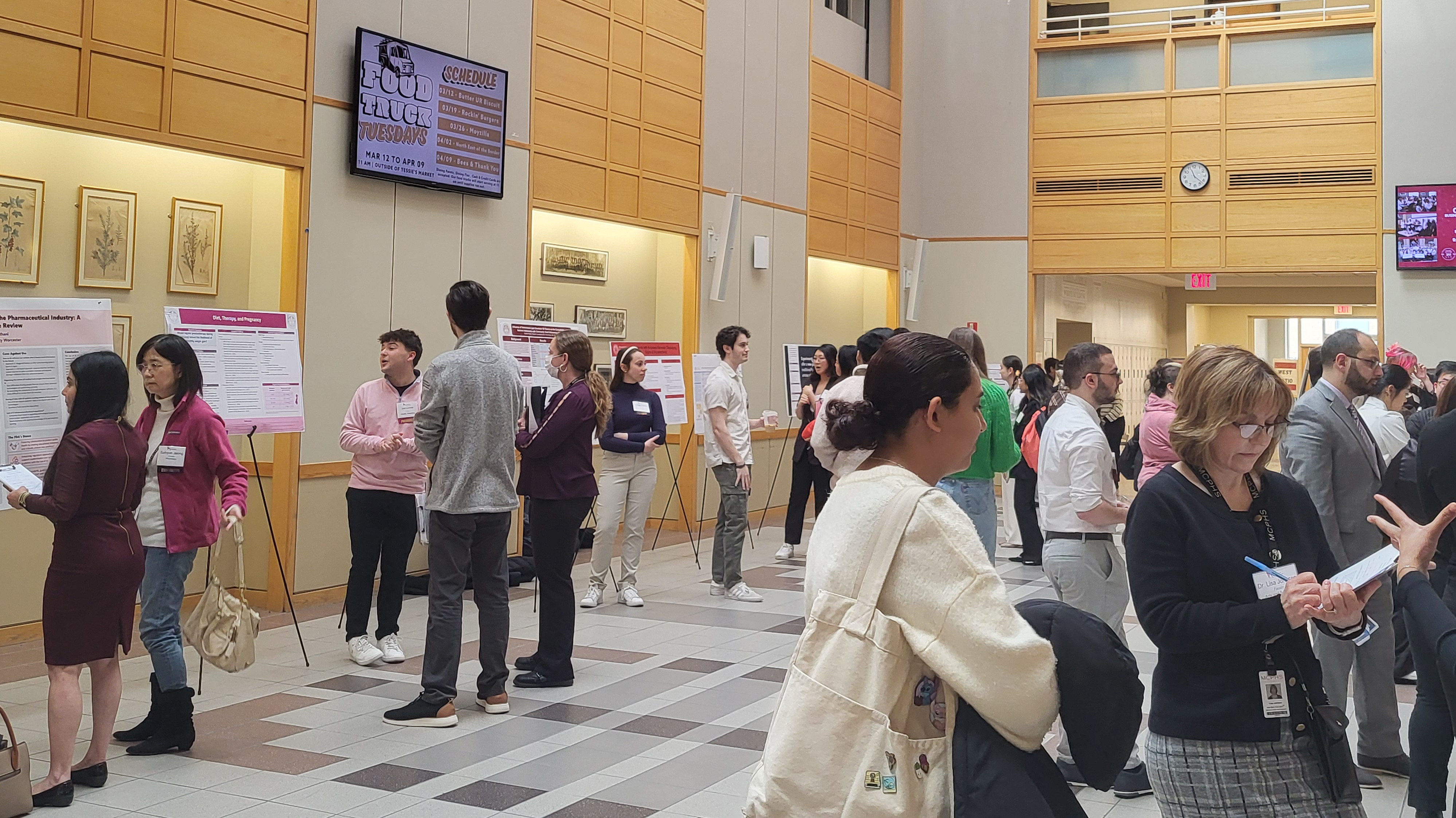 MCPHS Celebrates Student Research at Conference MCPHS News