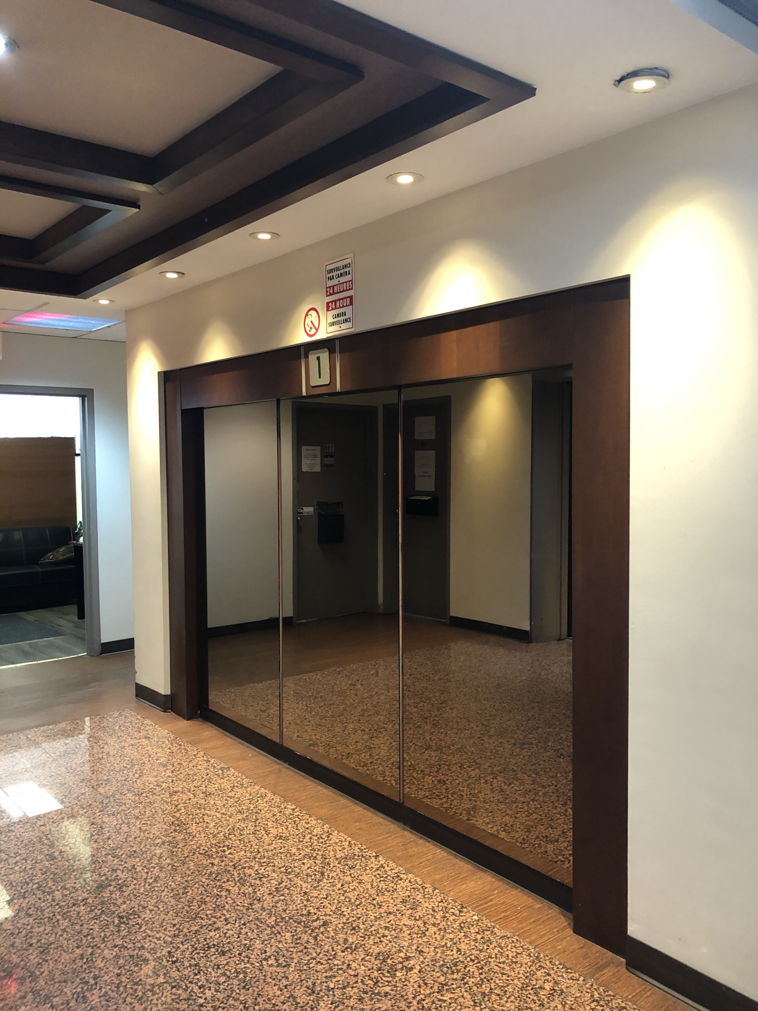 6000 CôtedesNeiges, Montreal Quebec MC Properties