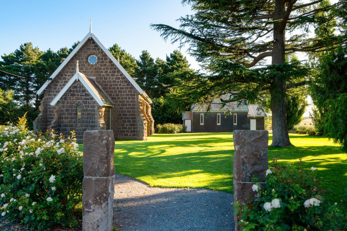 1713 Daylesford Ballarat Road McQueen Real Estate