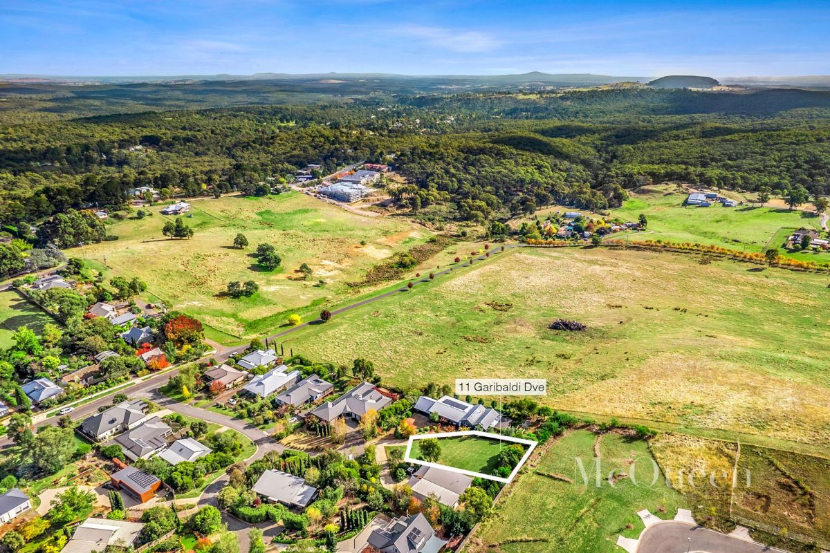 11 Garibaldi Drive McQueen Real Estate