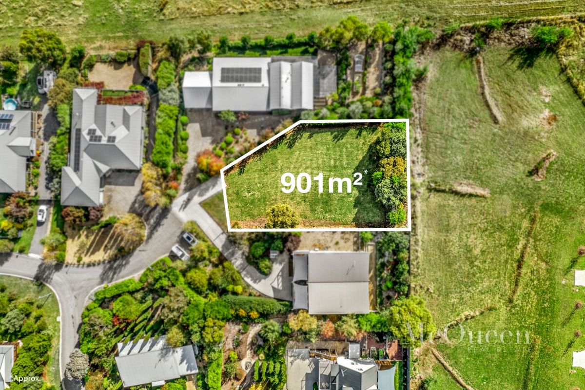 11 Garibaldi Drive McQueen Real Estate