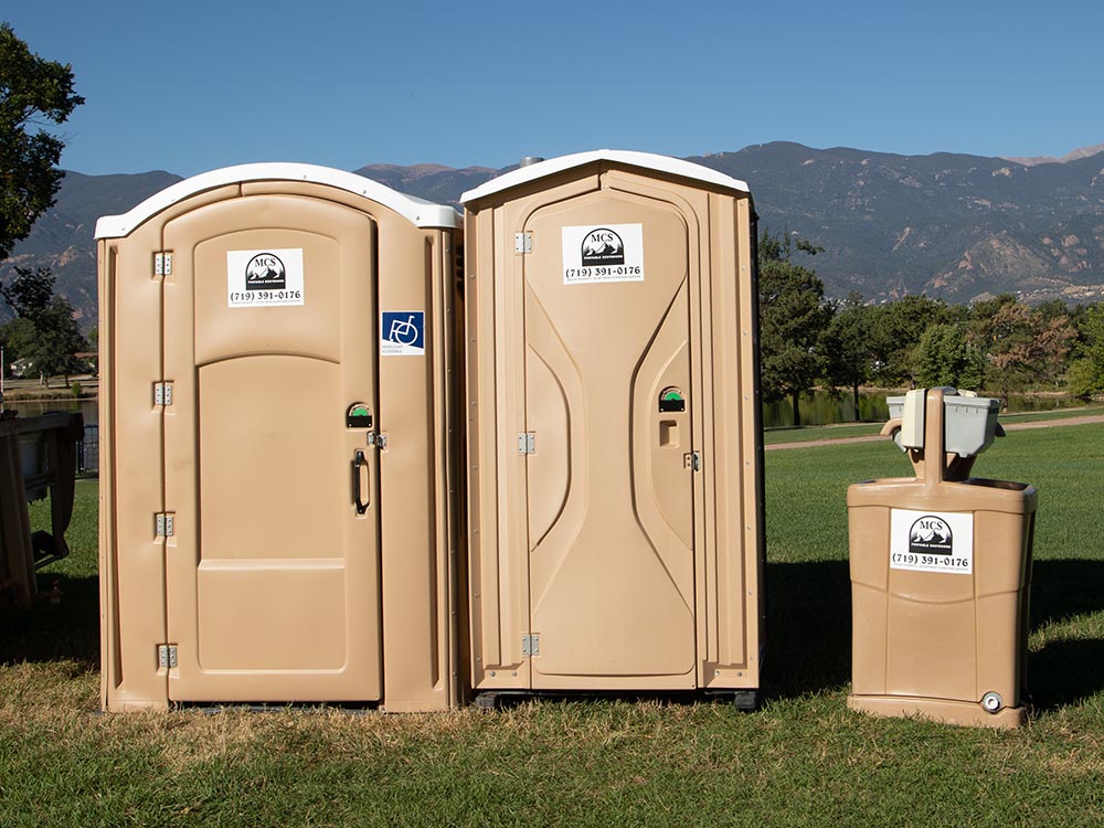 Portable Restroom Rentals Colorado Springs 7193910176
