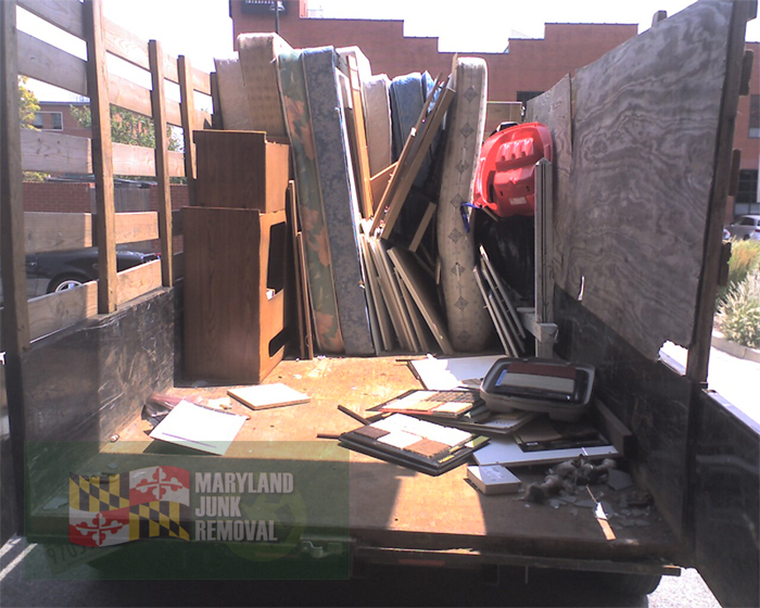 to Maryland Junk Removal LLC Gallery Serving Maryland Washington