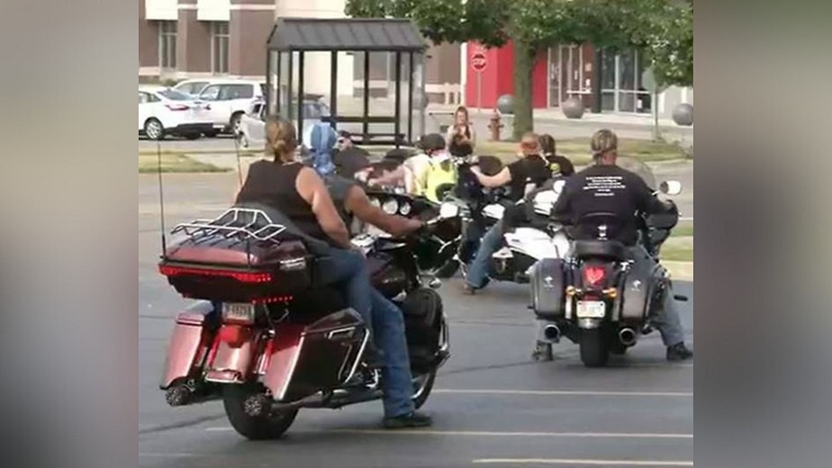 Chains Interrupted organizes Freedom Ride for a third time MDMH Cedar Rapids