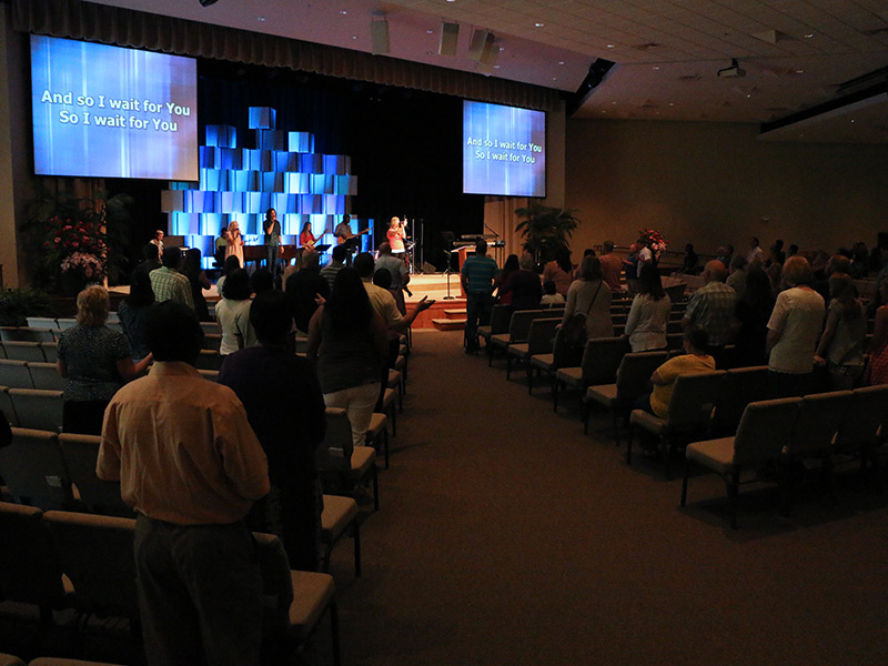About Meadowbrook Community Church in Champaign, Illinois