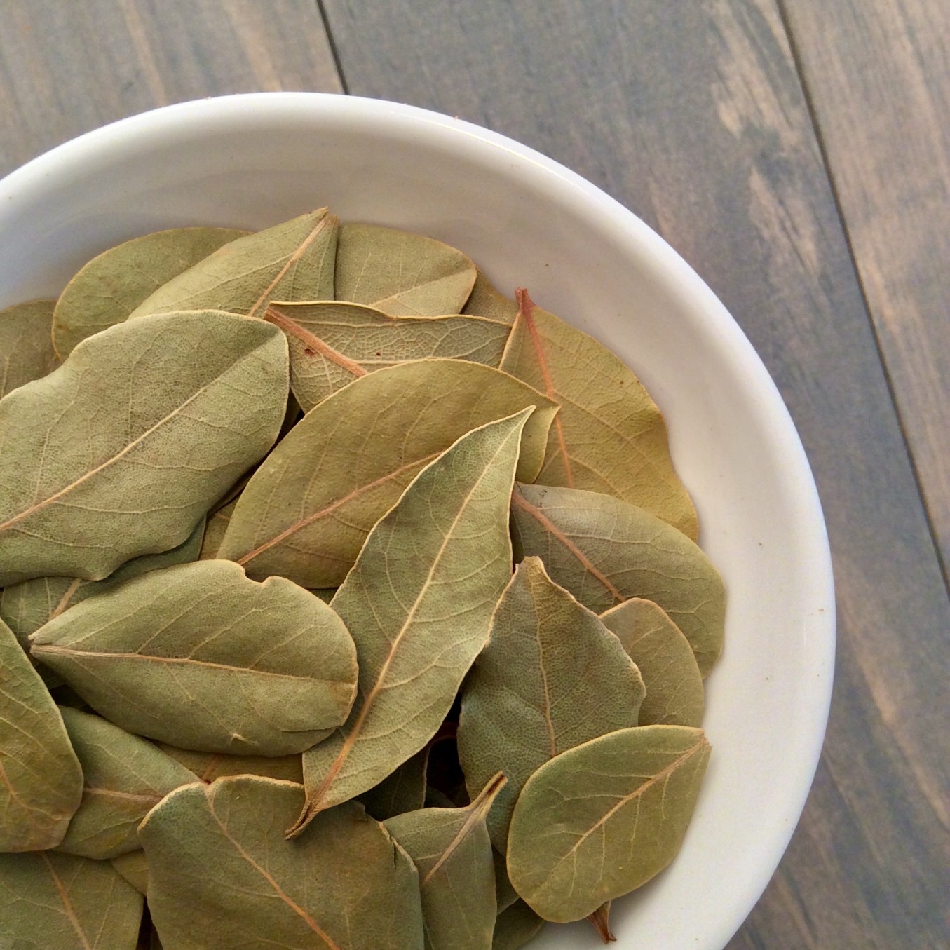 Bay leaf (whole) Meadowbourne Seasonings