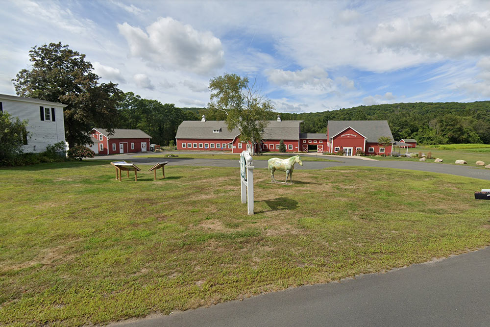 Amenities Meadowgate Properties Granby, CT