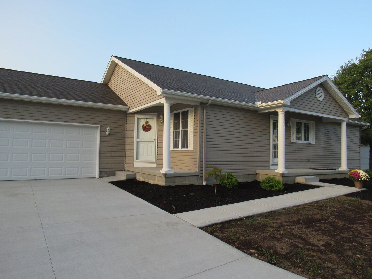 Falcon Crest Villas Austintown, Ohio Condominiums