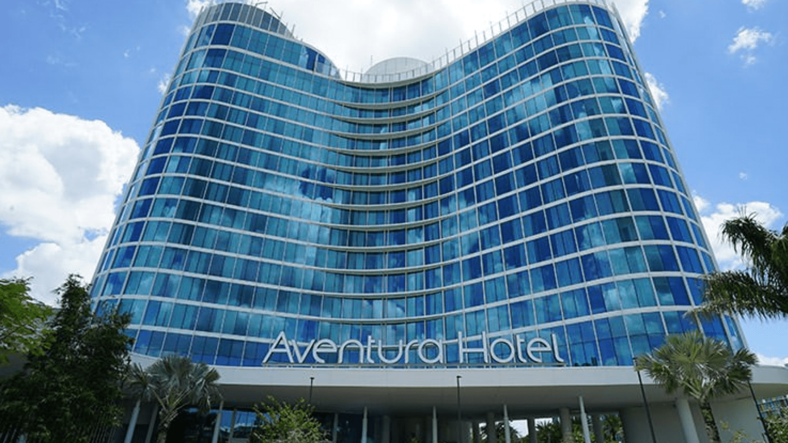 Universal’s Aventura Hotel Me and the Mouse Travel