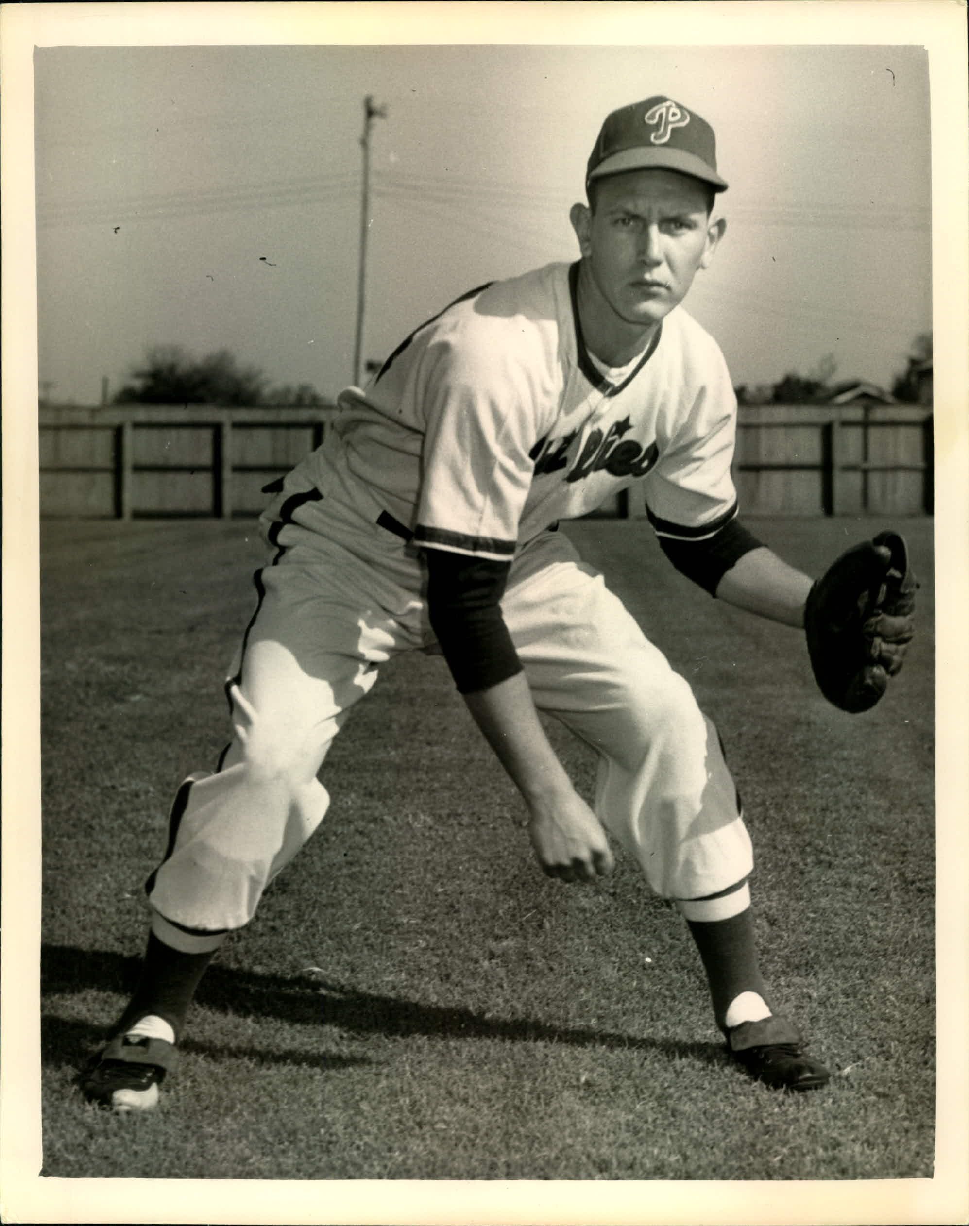 Lot Detail 1940s and 50s circa Various Baseball Players "The Sporting News Collection Archives