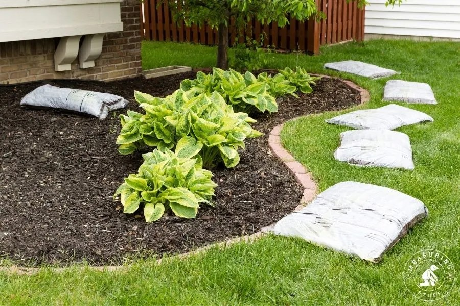 How Many Bags Of Mulch In A Yard? Measuring Stuff