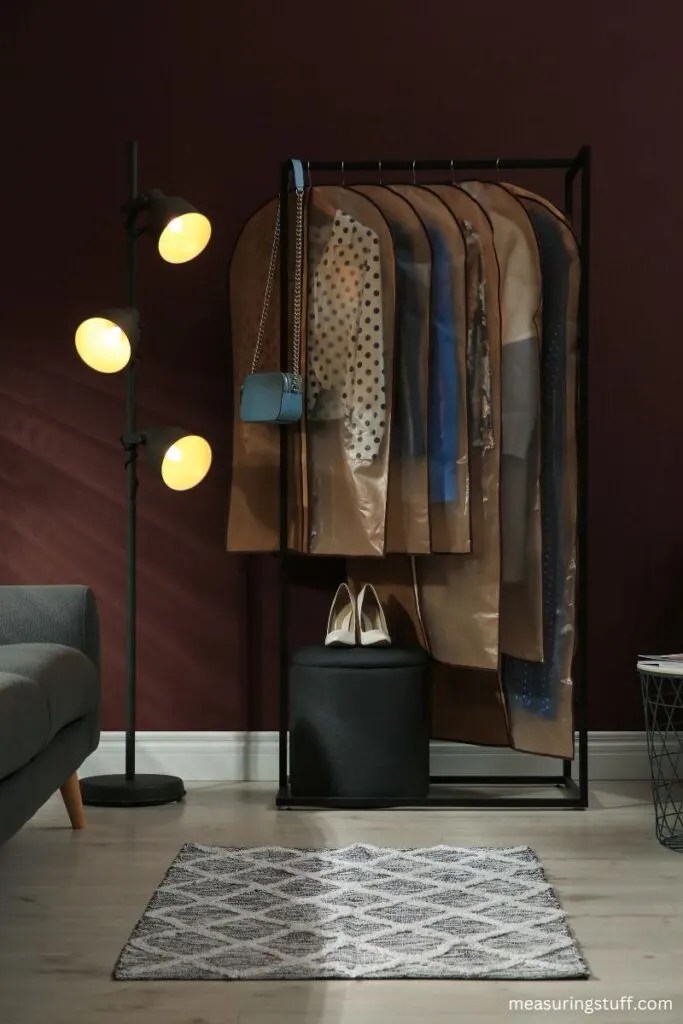 Garment Bag Dimensions And Weight Guide Measuring Stuff