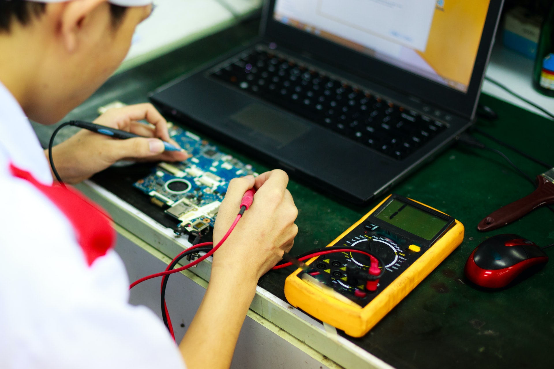 What is Mechatronics Engineering? Mechanical Engineering HQ