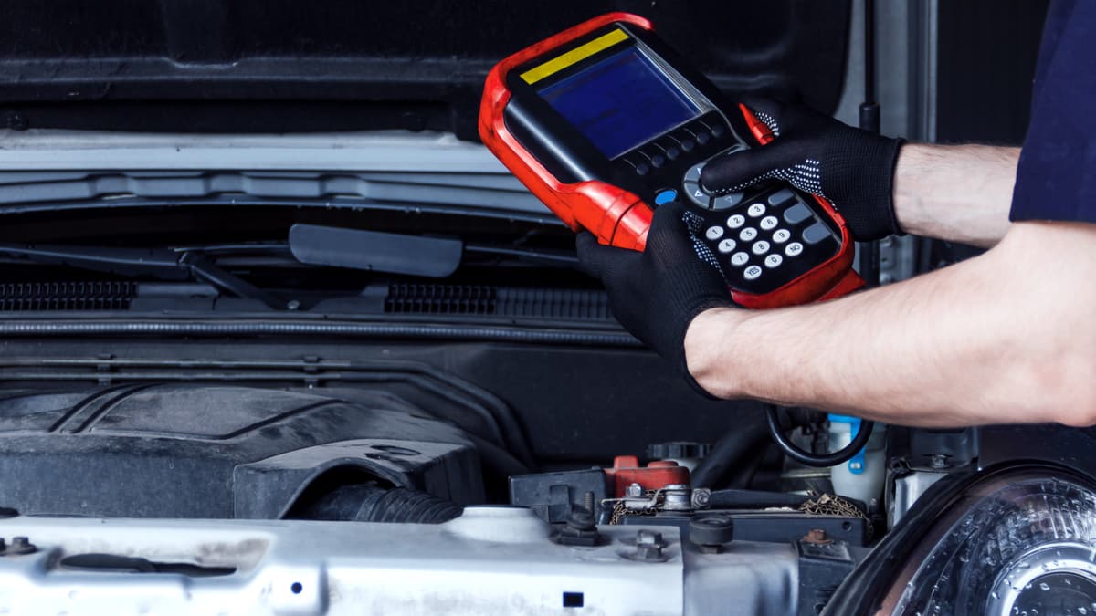 10 Best Automotive Scan Tools for Car Diagnostics (2023)