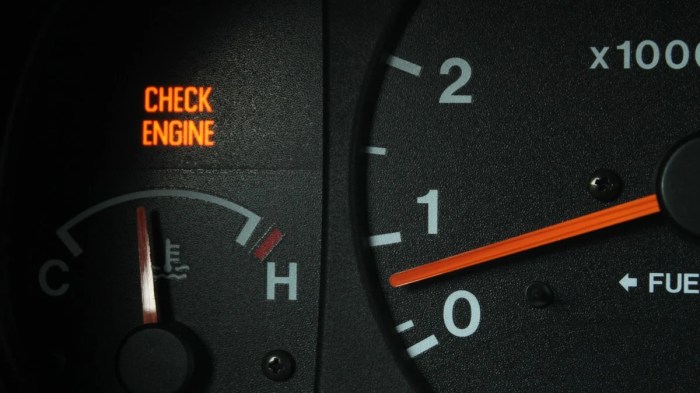 Throttle timing failure variable mercedes porsche faulty knock deal gettyimages detect ignition flashing accelerating kalamazoo