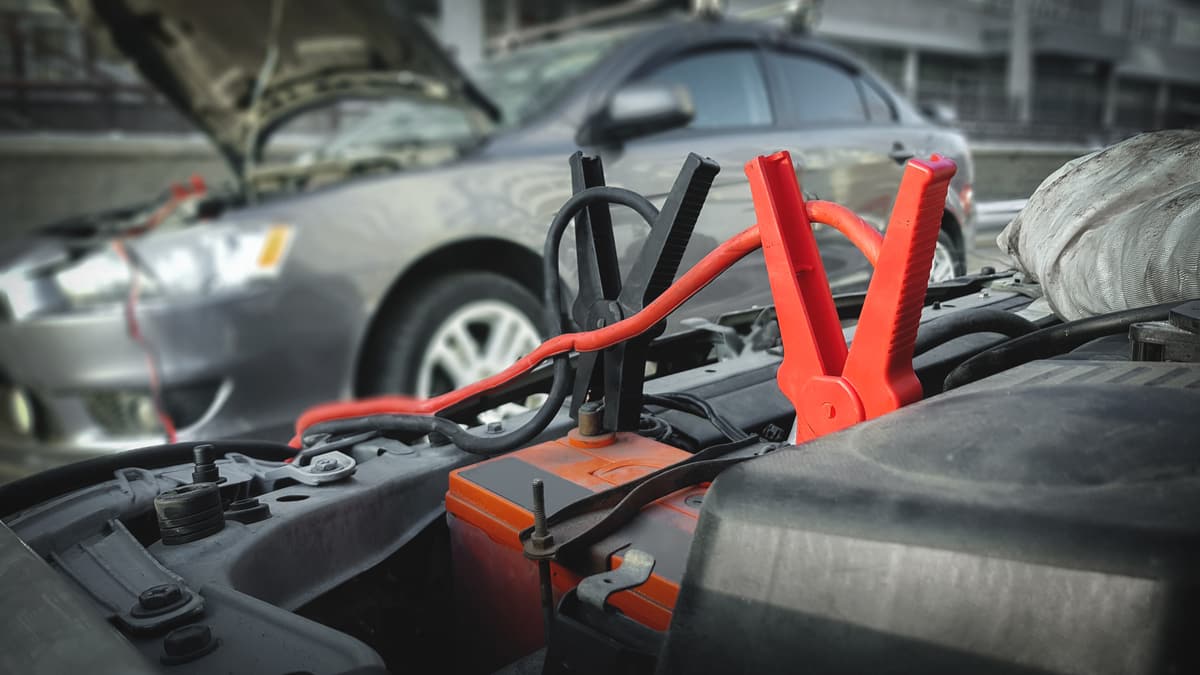 Is it Safe to Jump a Car in the Rain?