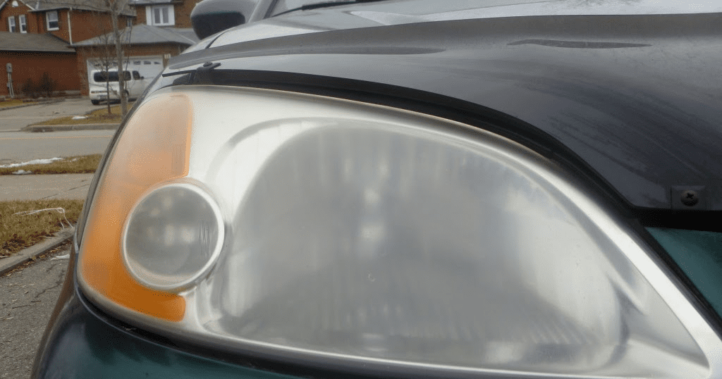How To Clean Yellow Headlights (4 Effective Methods) – Mechanic Times