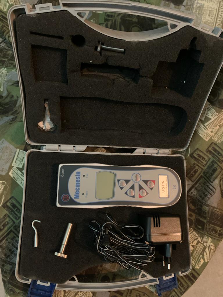 Secondhand Mecmesin AFG 25N Digital Force Gauge Medbidding