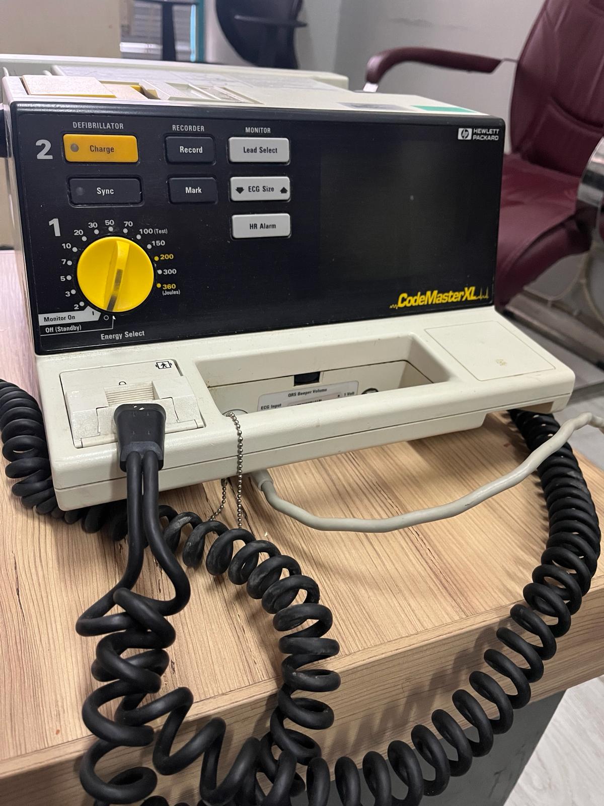 Secondhand HP CodeMaster XL Monitor Defibrillator Medbidding
