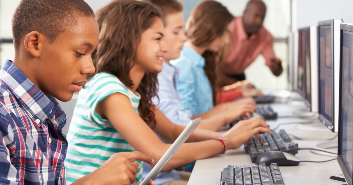 New Program Gives High School Students Job Training and Placement in