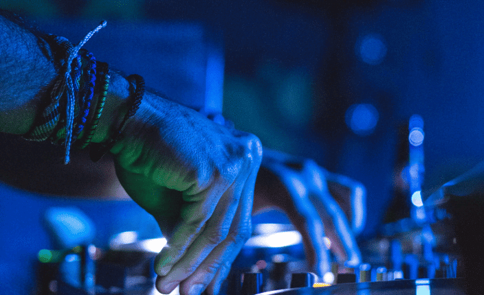 Top Medellin Strip Club La Isla MedellinCrew