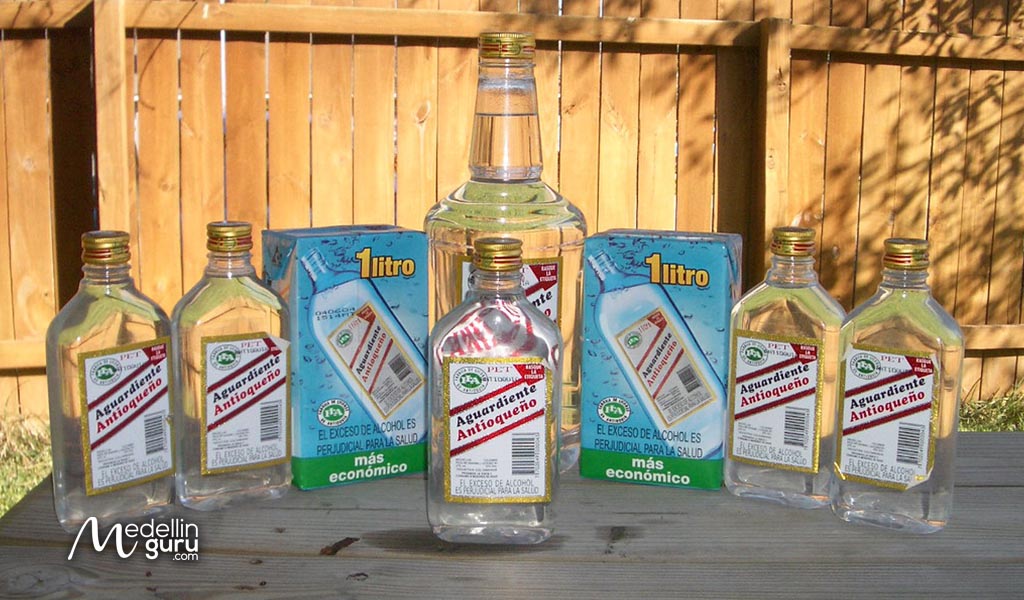 13 Traditional Colombian Drinks to Try When You Visit