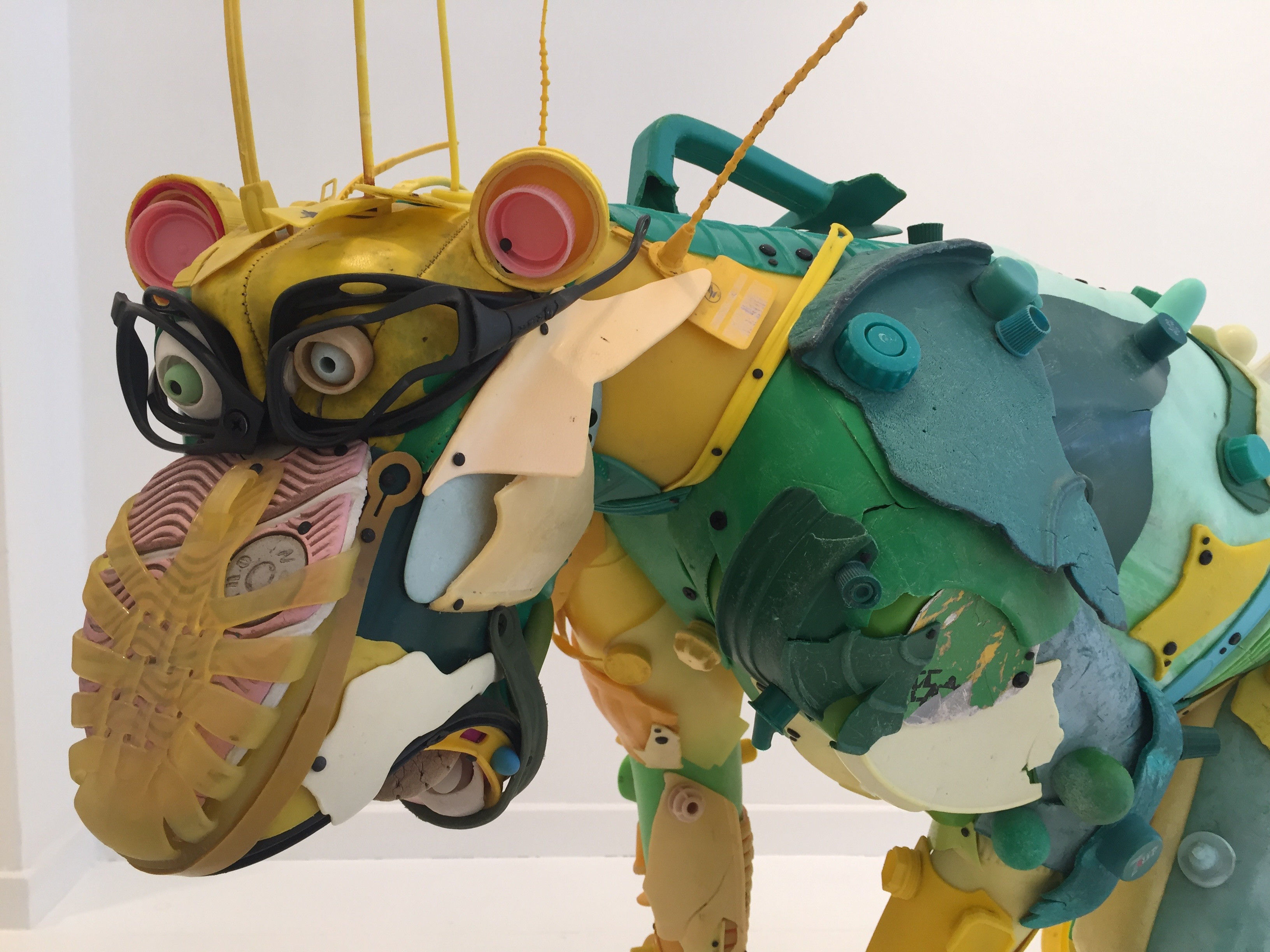 Green Baboon Gallerease