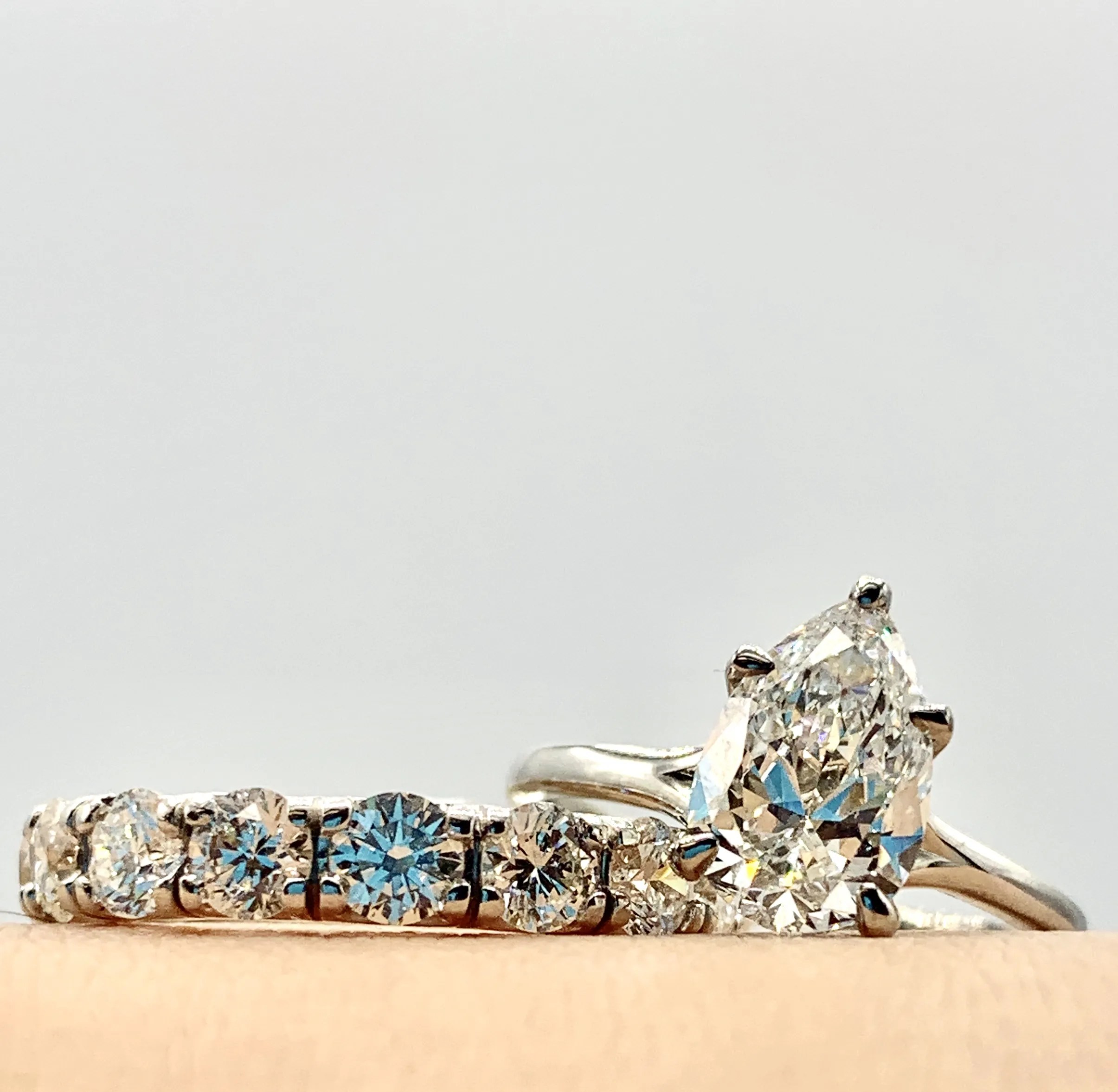 Reads Jewelers Inc. Jewelers The Knot