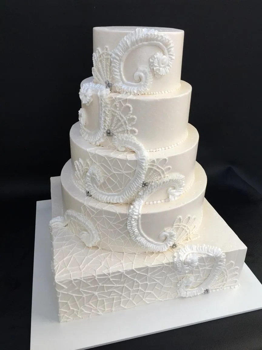 Helen Bernhard Bakery Wedding Cakes View 51 Reviews and 30 Pictures