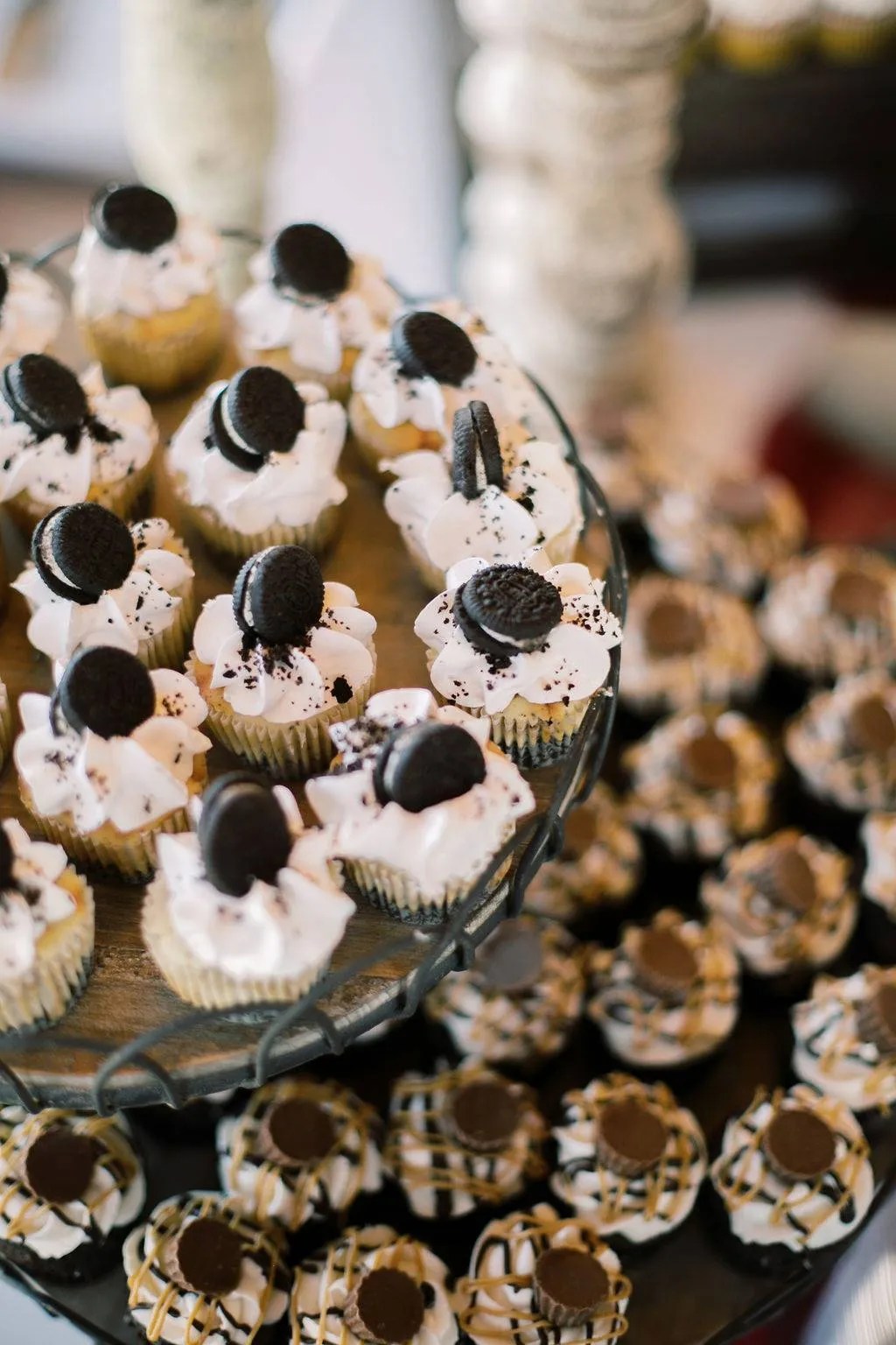 Cupcakes & More Lincoln, NE Wedding Cakes